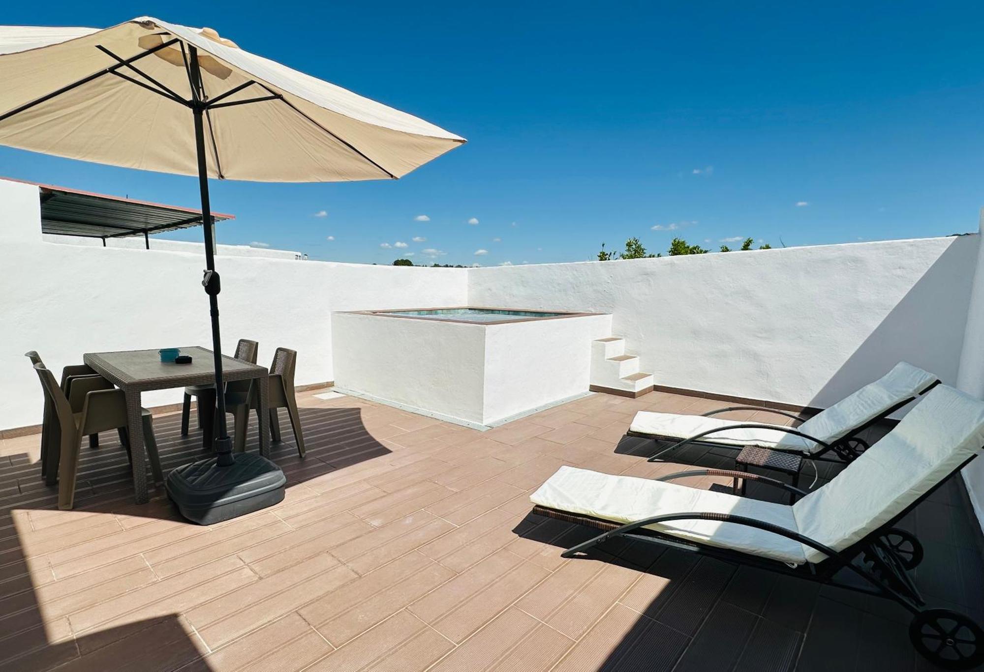 Patio 7 & Meio Discoveralentejo Мора Экстерьер фото